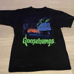 goosebumps horrorland tee